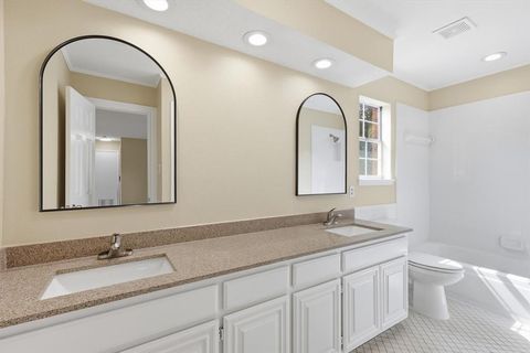 Tiny photo for 6204 Kingswood Drive, Arlington, TX 76001 (MLS # 21200187)