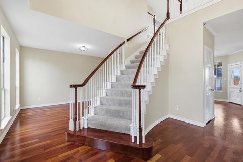 Tiny photo for 6204 Kingswood Drive, Arlington, TX 76001 (MLS # 21200187)