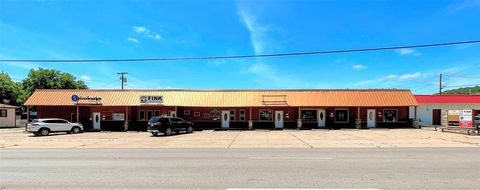 401 W Hubbard Street Mineral Wells TX 76067