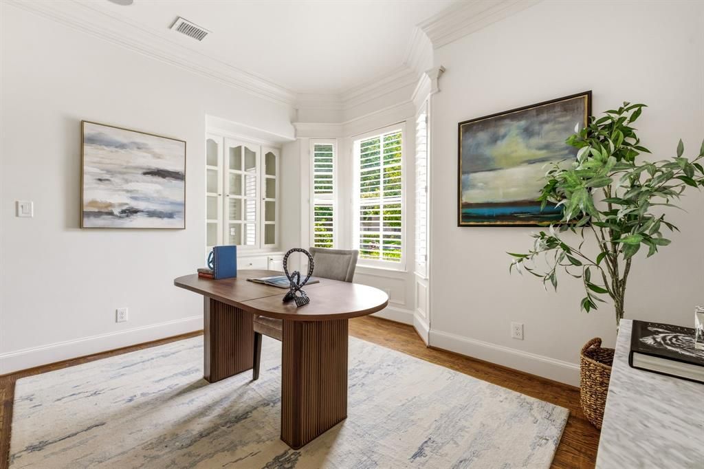 Photo of 4318 University Boulevard, University Park, TX 75205 (MLS # 21253213)