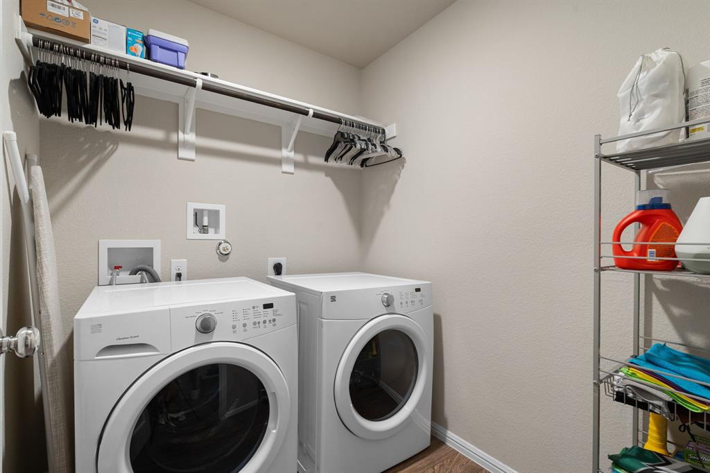 Crosspointe - Residential