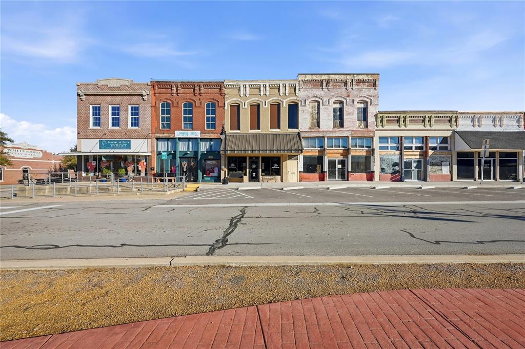 107 & 109 E Main Street