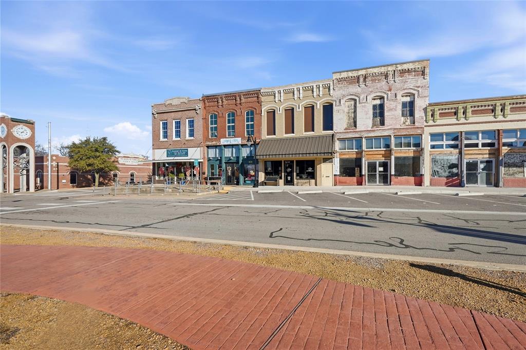 107 & 109 E Main Street