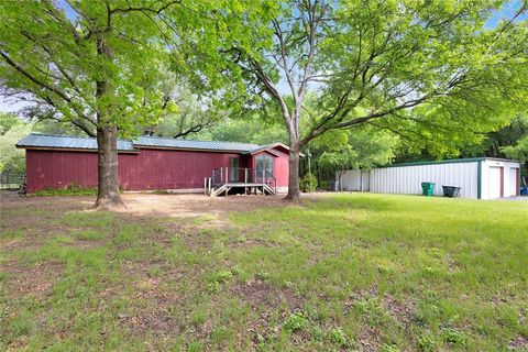 Photo of 205 Bluebonnet Court, Cresson, TX 76035 (MLS # 21251885)