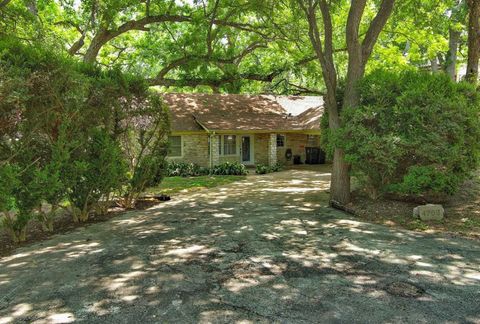 Tiny photo for 4703 Laguna Lane, Austin, TX 78746 (MLS # 20988775)