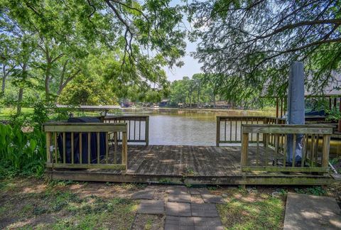 Tiny photo for 4703 Laguna Lane, Austin, TX 78746 (MLS # 20988775)