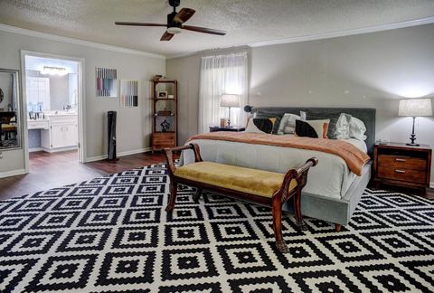 Tiny photo for 4703 Laguna Lane, Austin, TX 78746 (MLS # 20988775)