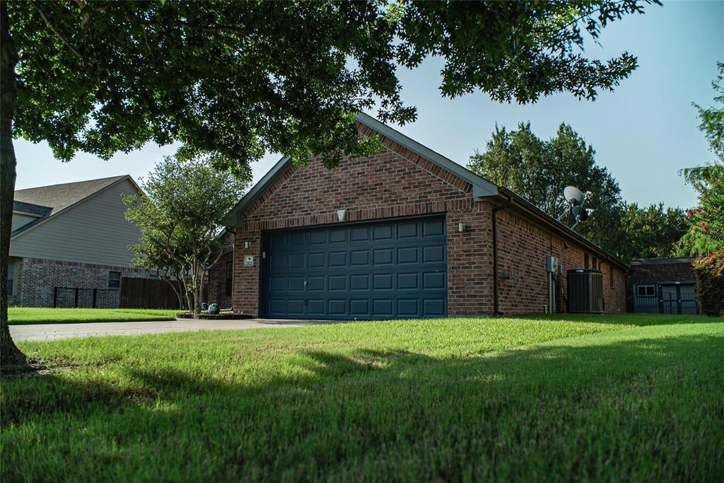 2521 Glenn Ranch Drive