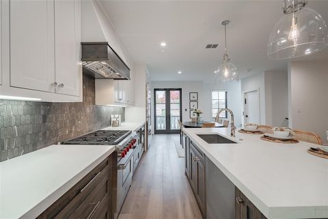 Tiny photo for 4529 Emerson Avenue #2, University Park, TX 75205 (MLS # 21201219)