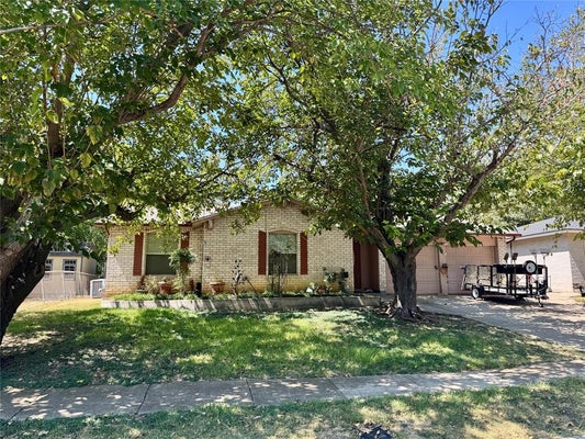 2602 COTTONWOOD ST, ARLINGTON, TX 76014 - Image a2b6a90e9801dff43575f7dfd573559f/1931295696