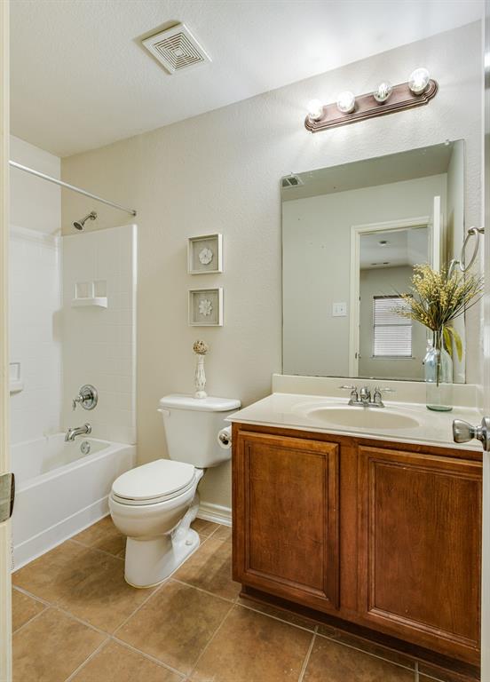 Lee Rays Place - Residential