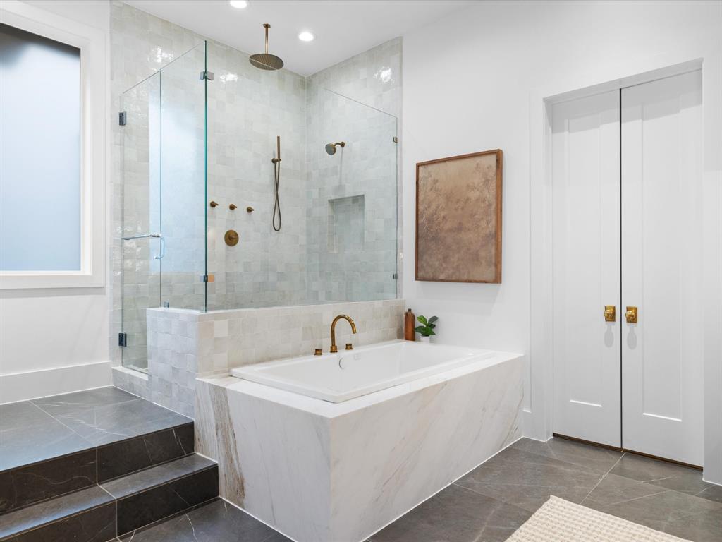 Willow Bend Lakes Ph Four - Residential