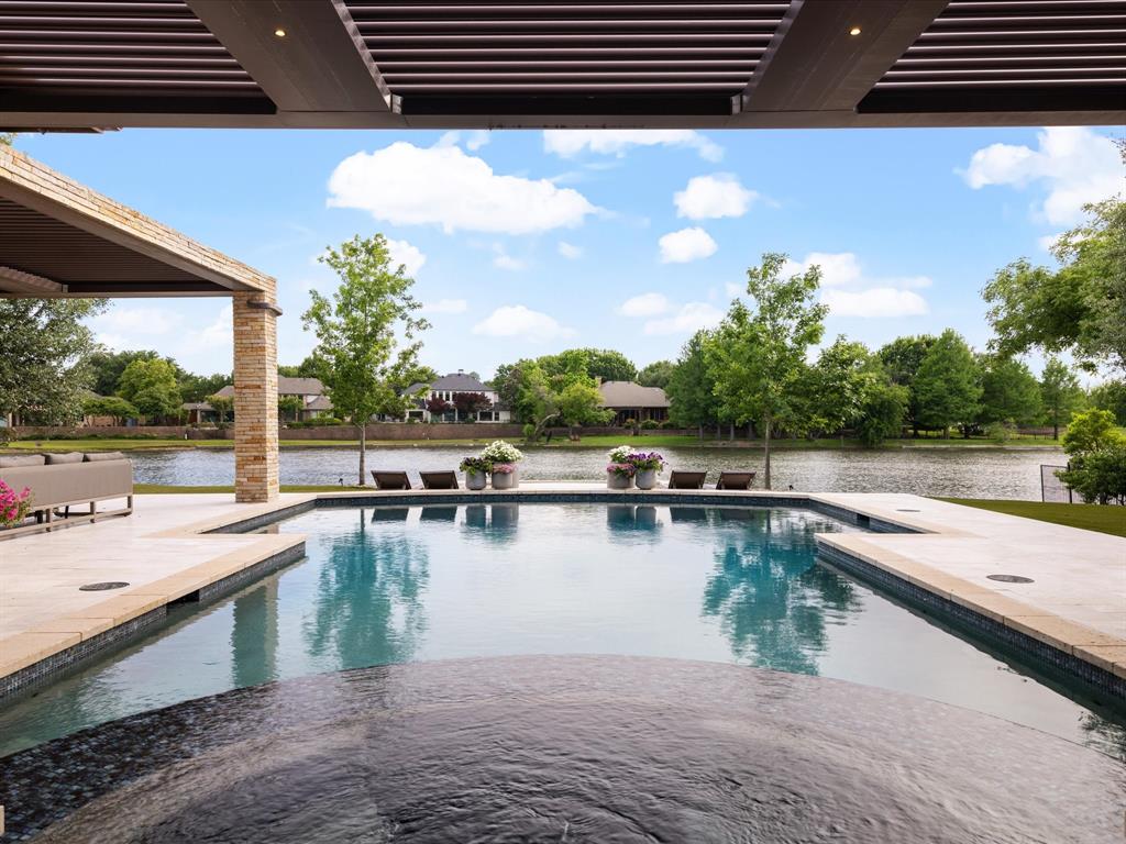 Willow Bend Lakes Ph Four - Residential