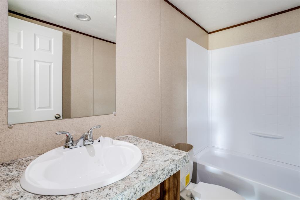 OAK RIDGE ESTATES - Residential