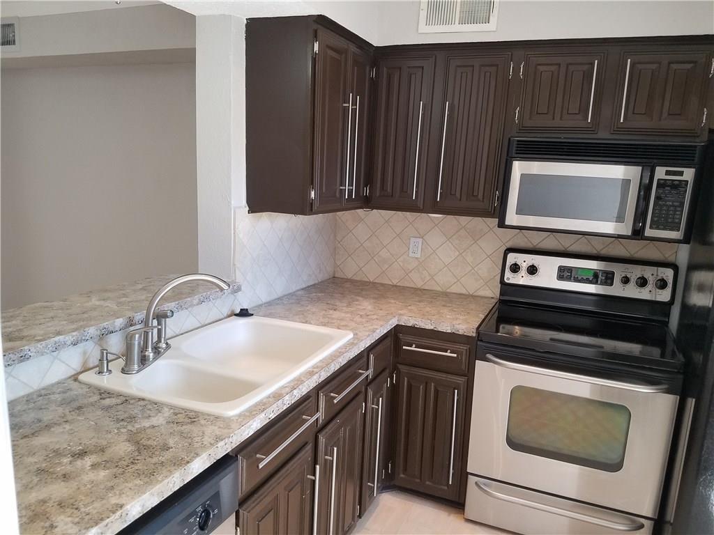 333 Melrose Drive 27D