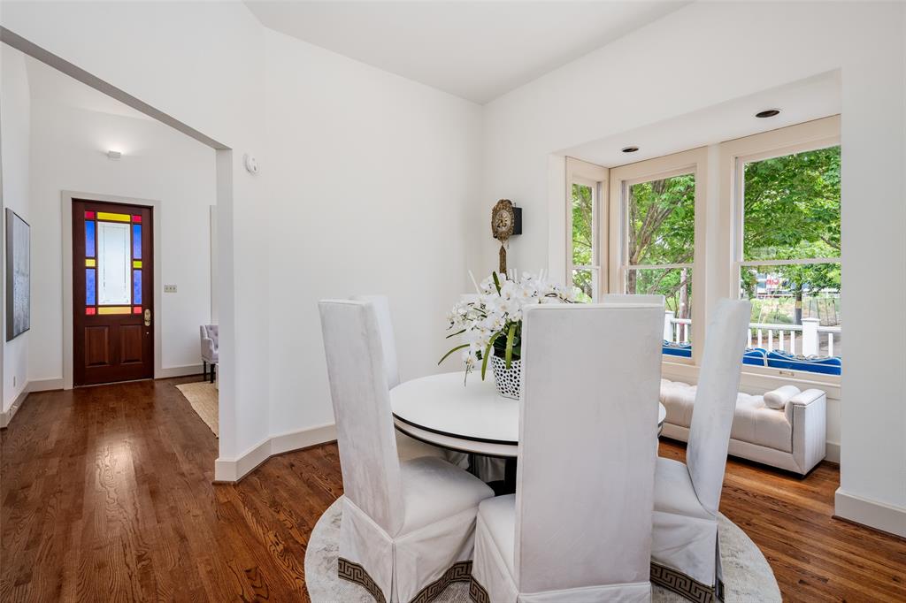 Oak Lawn Place - Residential