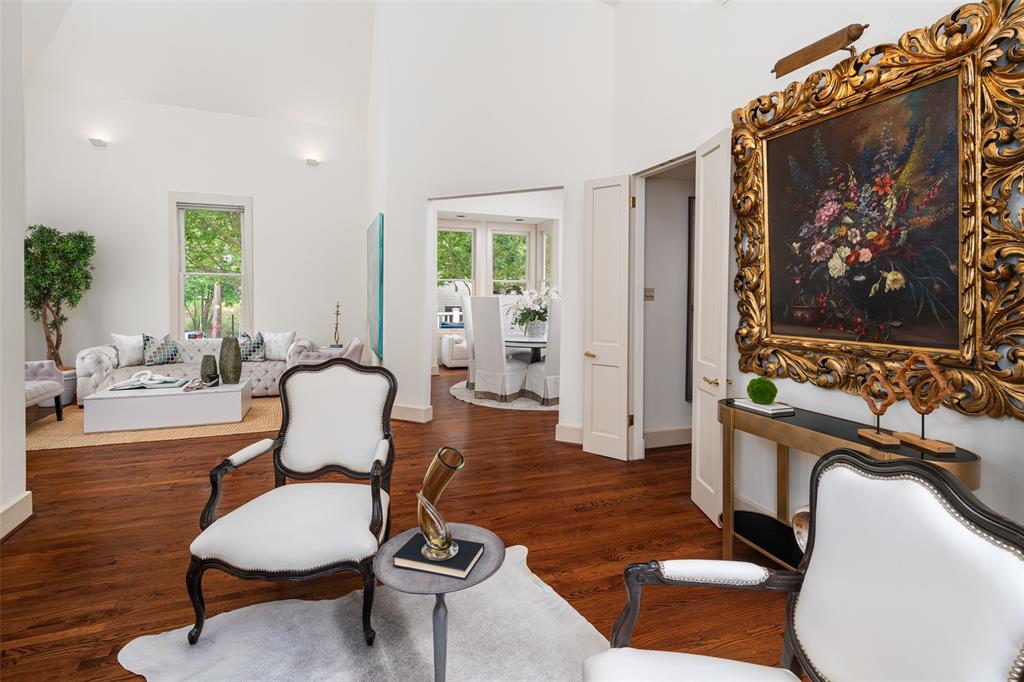 Oak Lawn Place - Residential