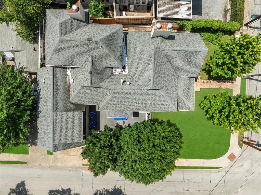 Oak Lawn Place - Residential