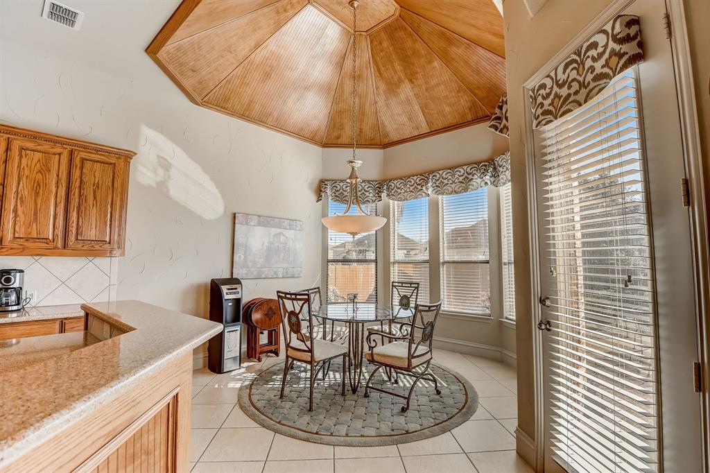 Bella Vista At Mira Lagos - Residential