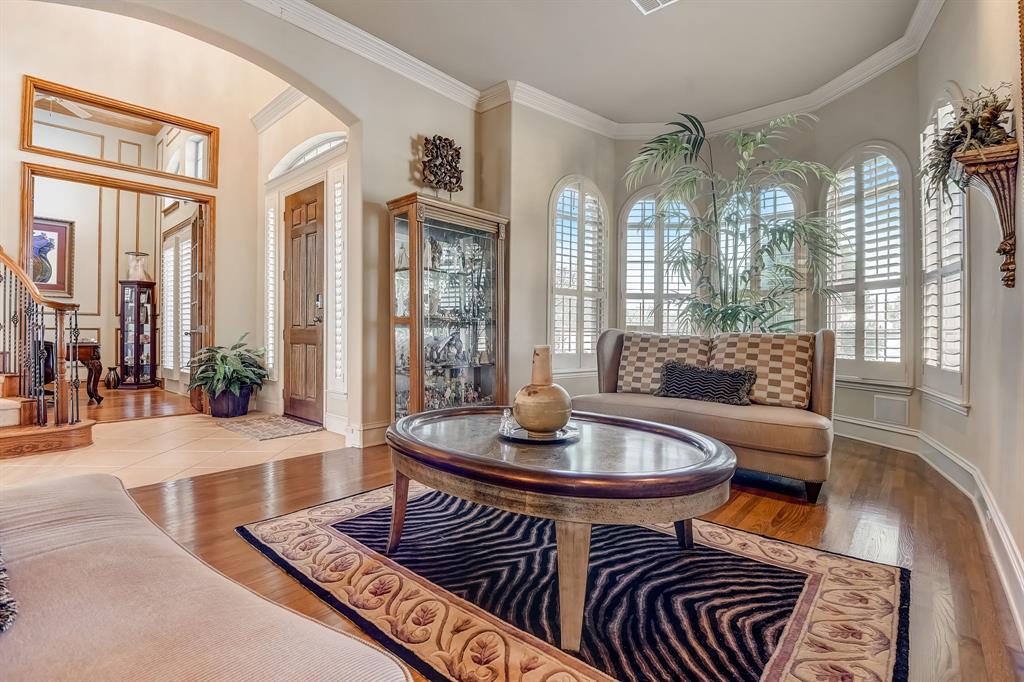 Bella Vista At Mira Lagos - Residential