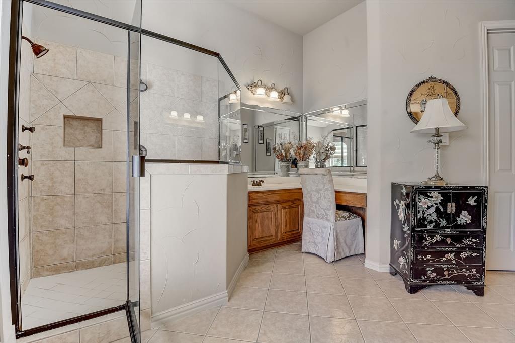 Bella Vista At Mira Lagos - Residential