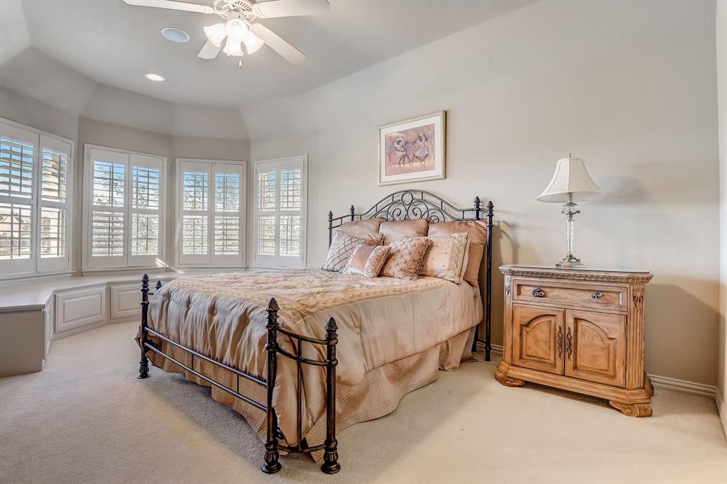 Bella Vista At Mira Lagos - Residential