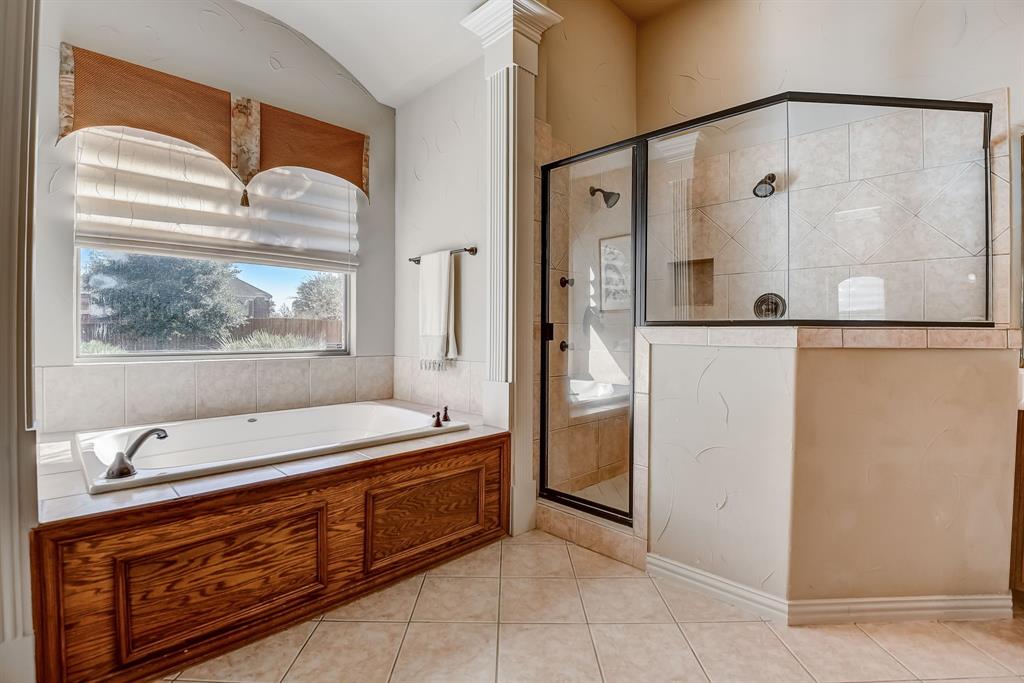 Bella Vista At Mira Lagos - Residential