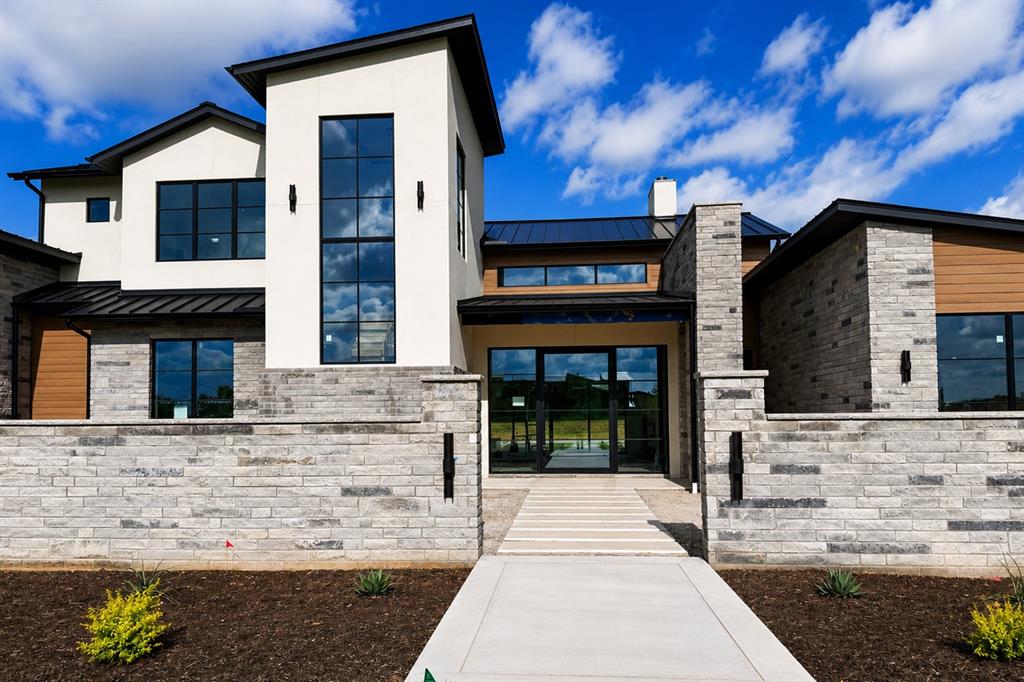 1118 Pitner Court