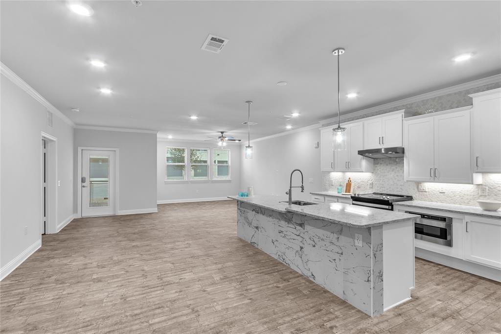 651 N Watters Road 8107