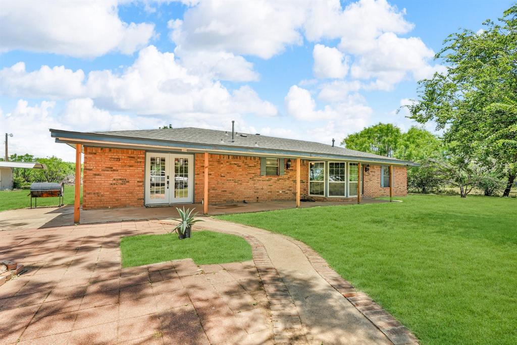 208 County Road 300