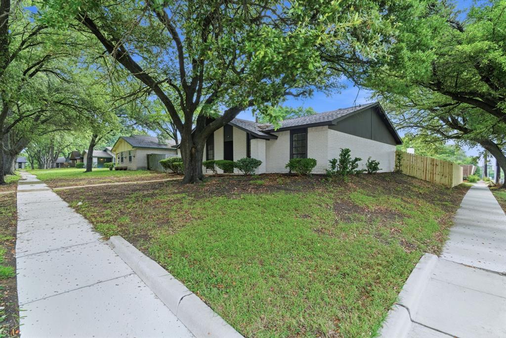 6422 Faircove Circle