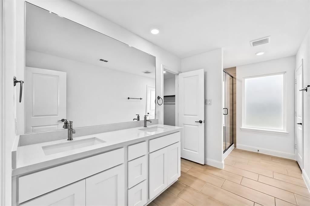 1133 Beebalm Mews