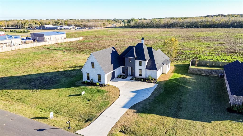 776 Duckwater Landing