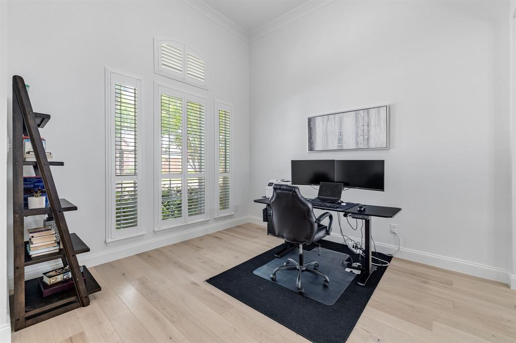 115 Saint James Road