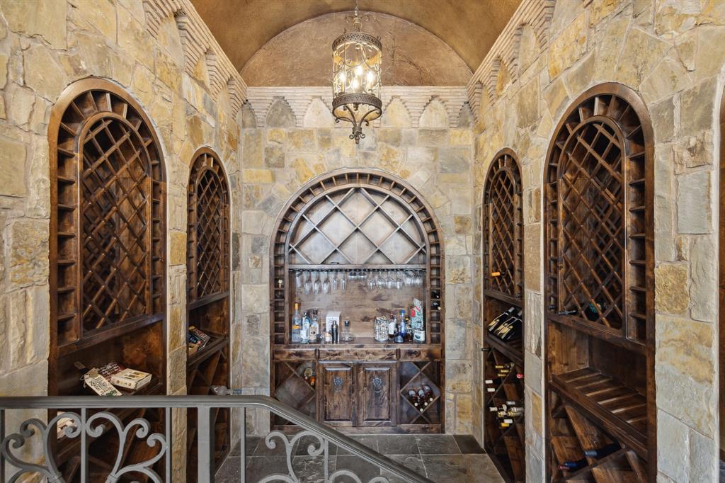 La Mirada - Residential