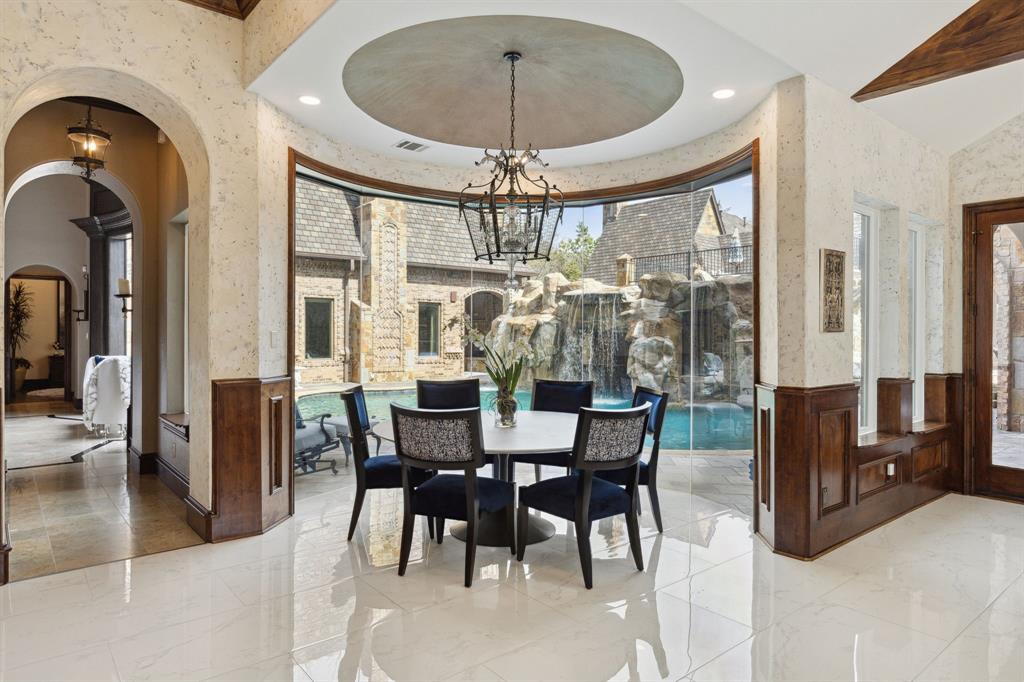 La Mirada - Residential