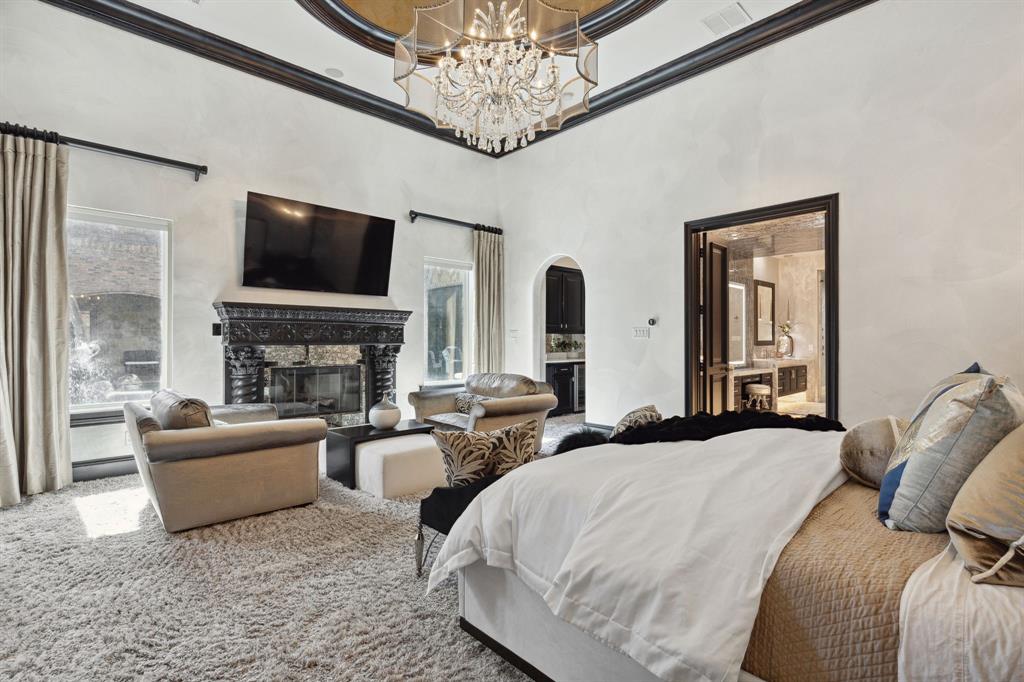 La Mirada - Residential