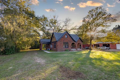 A home in Mineola