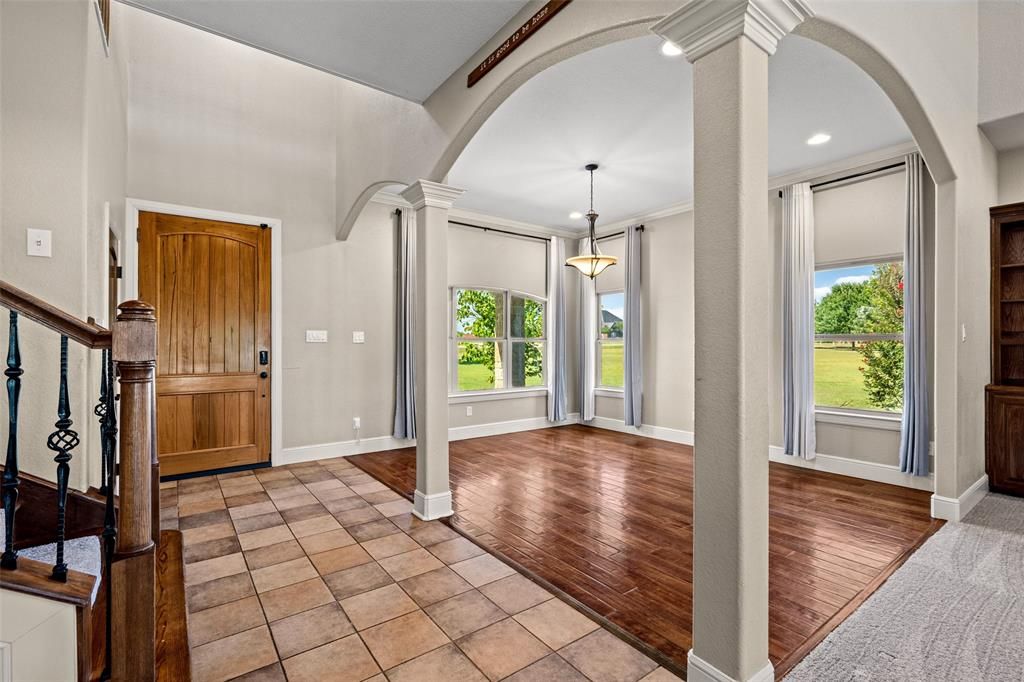Photo of 407 Valley View Court, Rio Vista, TX 76093 (MLS # 21320727)