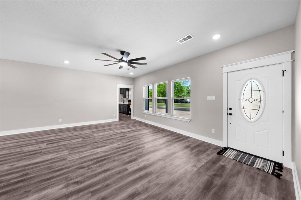 Jimmy Wags Add - Residential