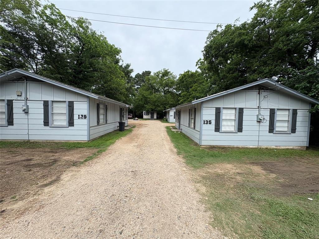 127-137 NW 27th