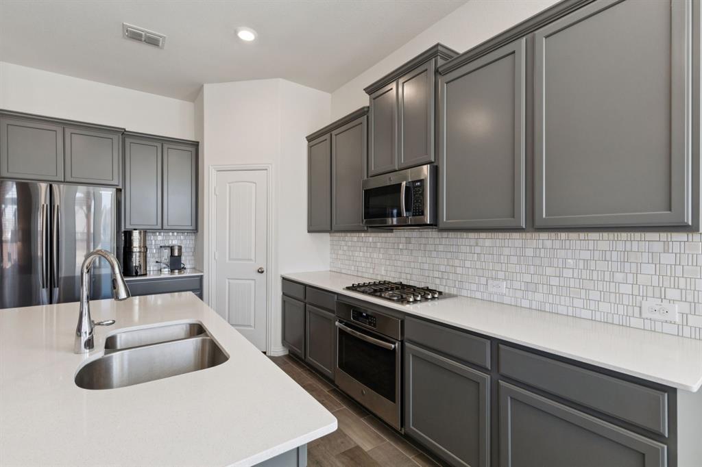 Northlake Estates Ph - Residential