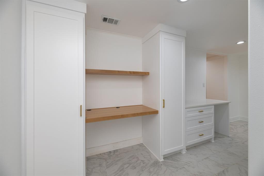 Brentwood - Residential