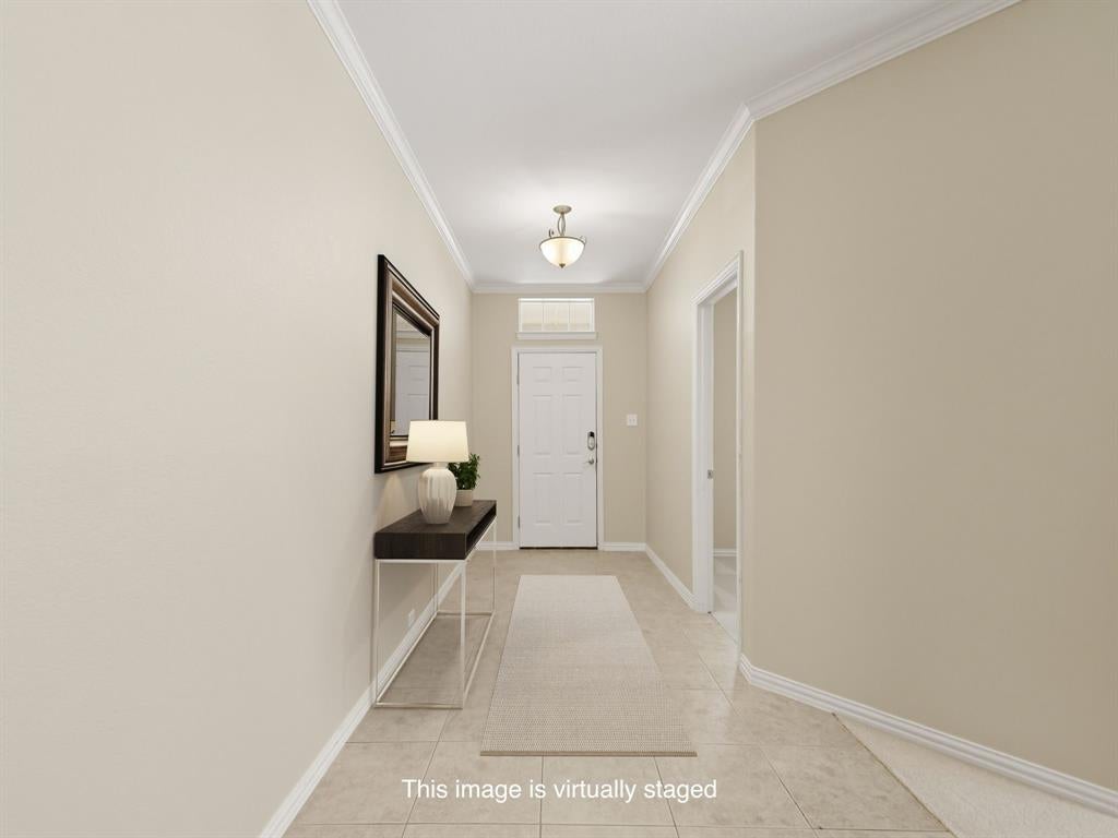 1401 Canary Drive