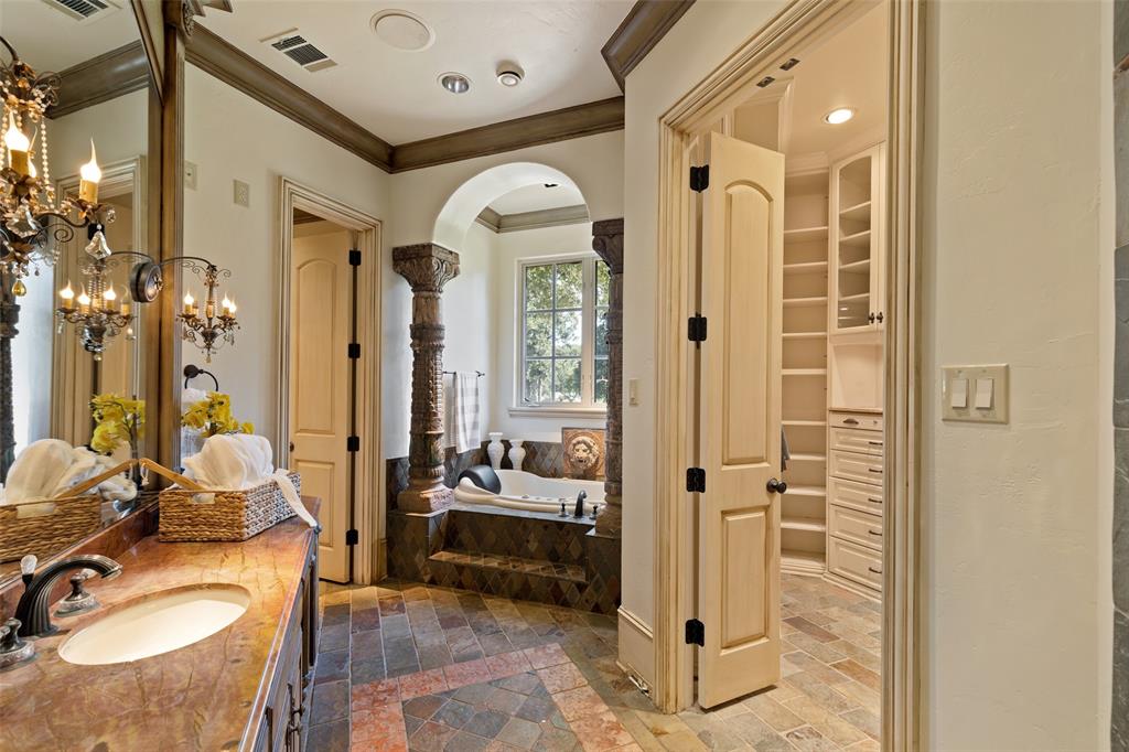 The Estates At Tour 18 Sec 1 - Residential