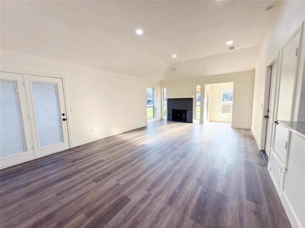1 Cedar Elm Circle