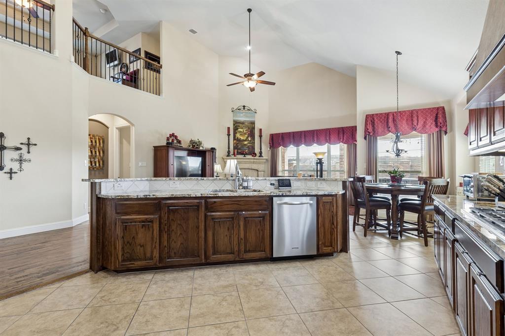 Enclave Of Shady Valley - Residential