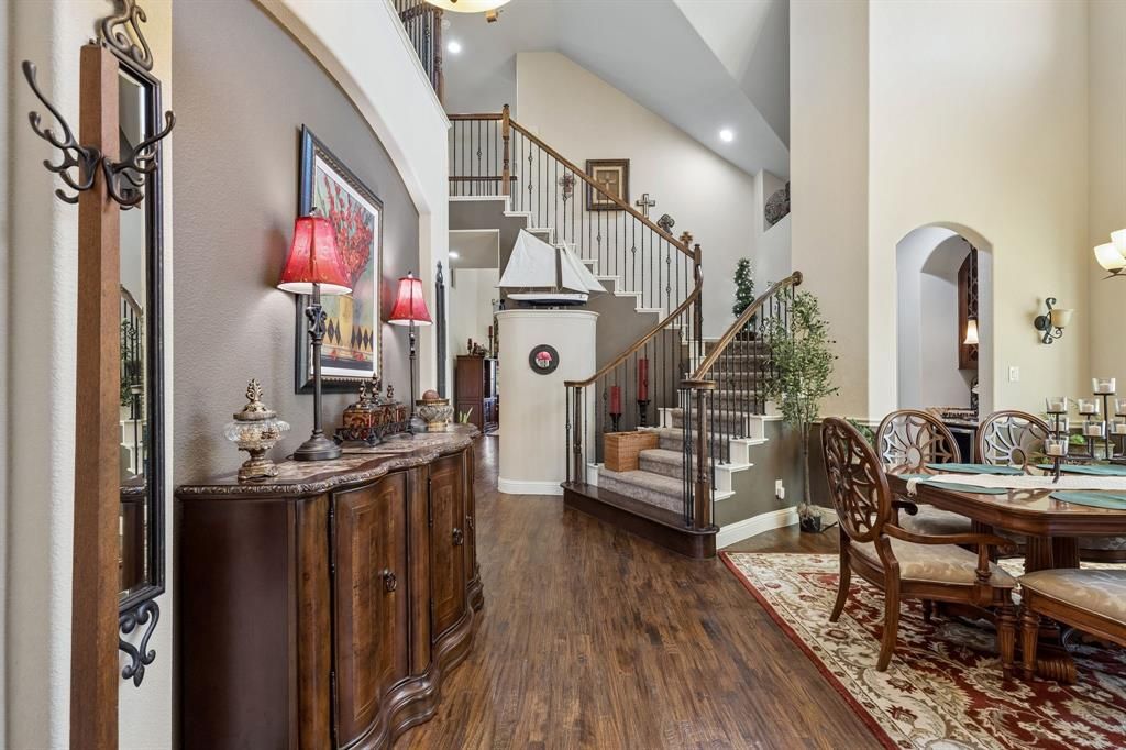 Photo of 4622 Marseille Drive, Arlington, TX 76013 (MLS # 21207307)