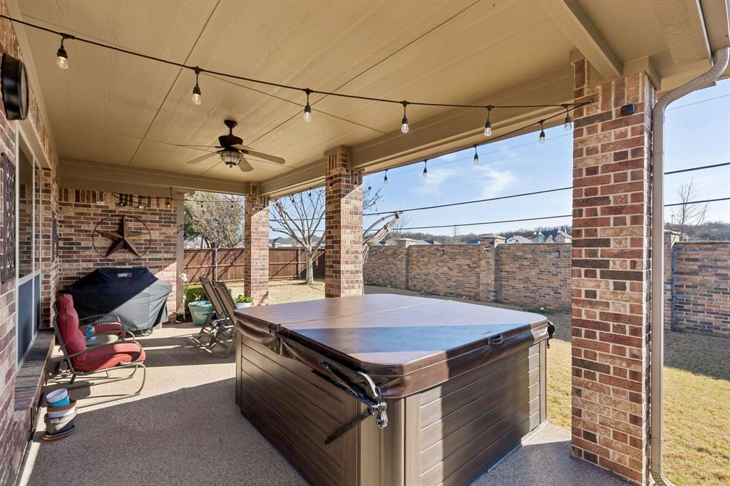 Enclave Of Shady Valley - Residential