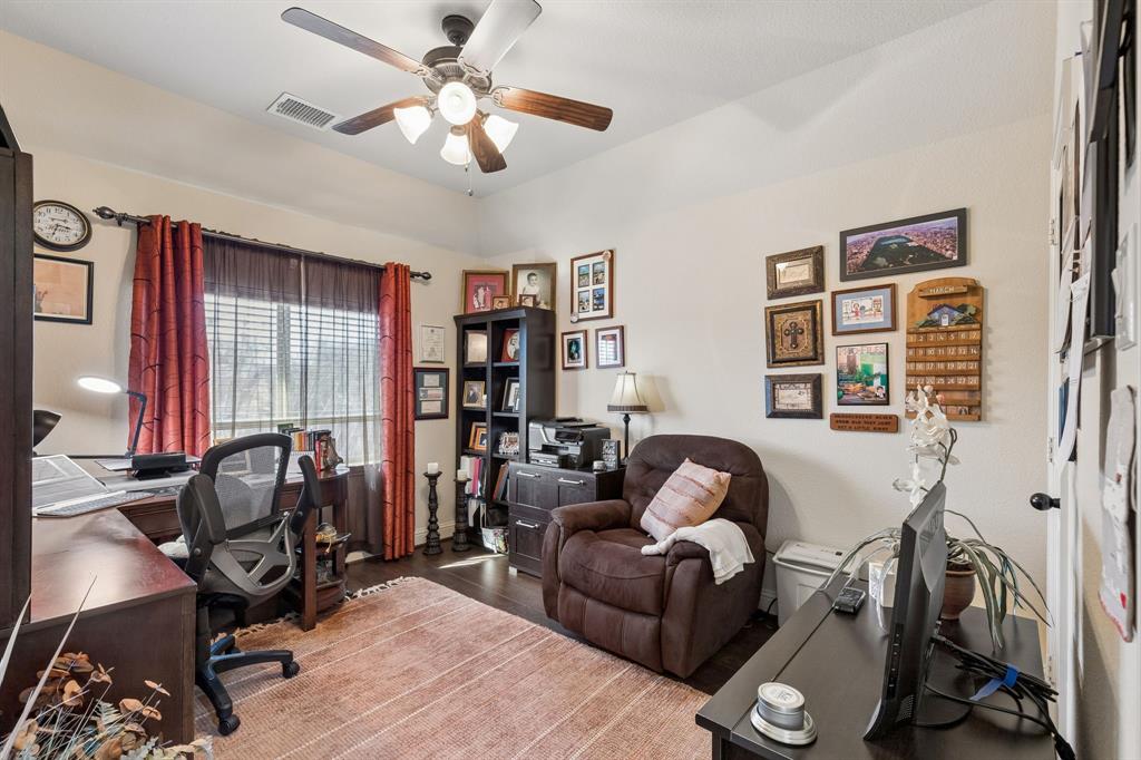 Enclave Of Shady Valley - Residential